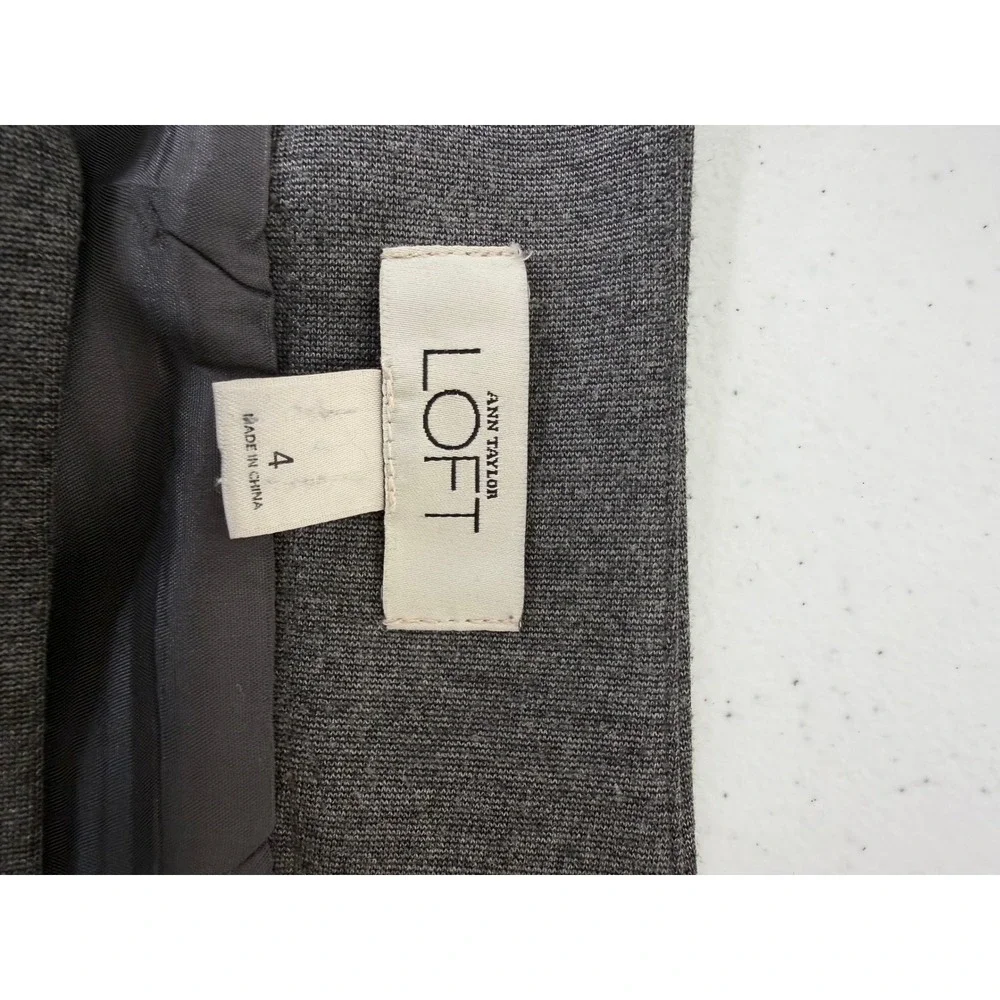 Ann Taylor‎ Loft Charcoal Gray Pencil Skirt Size 4 Lined Double Vent Career